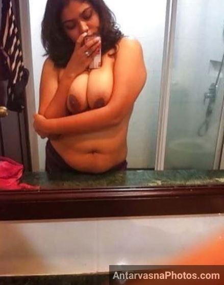 Hot Indian college girl ke love day sex pics