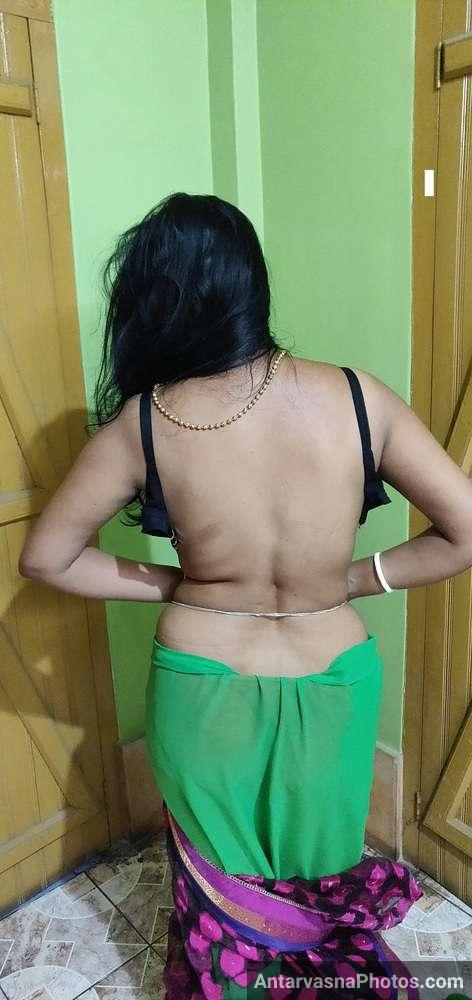 village hot aunty saree strip pics 13