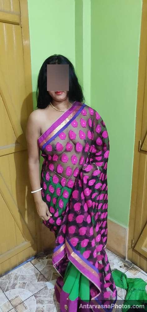 village hot aunty saree strip pics 15