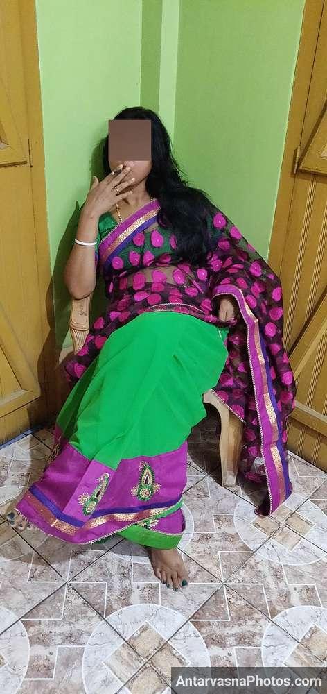 village hot aunty saree strip pics 37