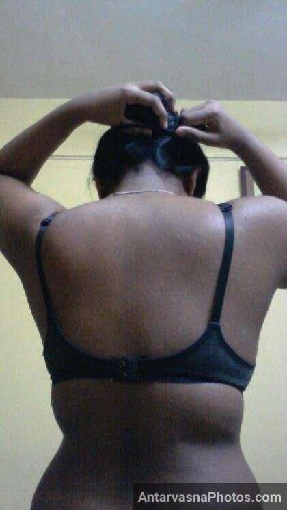 neha aunty black bra sexy images 3