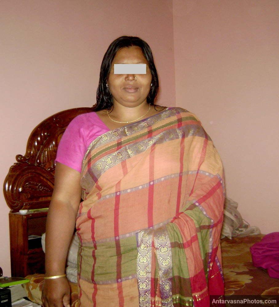 south indian aunty saree sexy