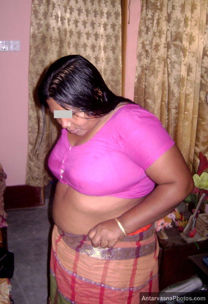 south indian aunty saree sexy 5