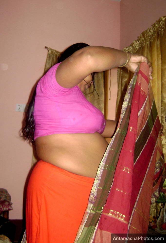 south indian aunty saree sexy 7