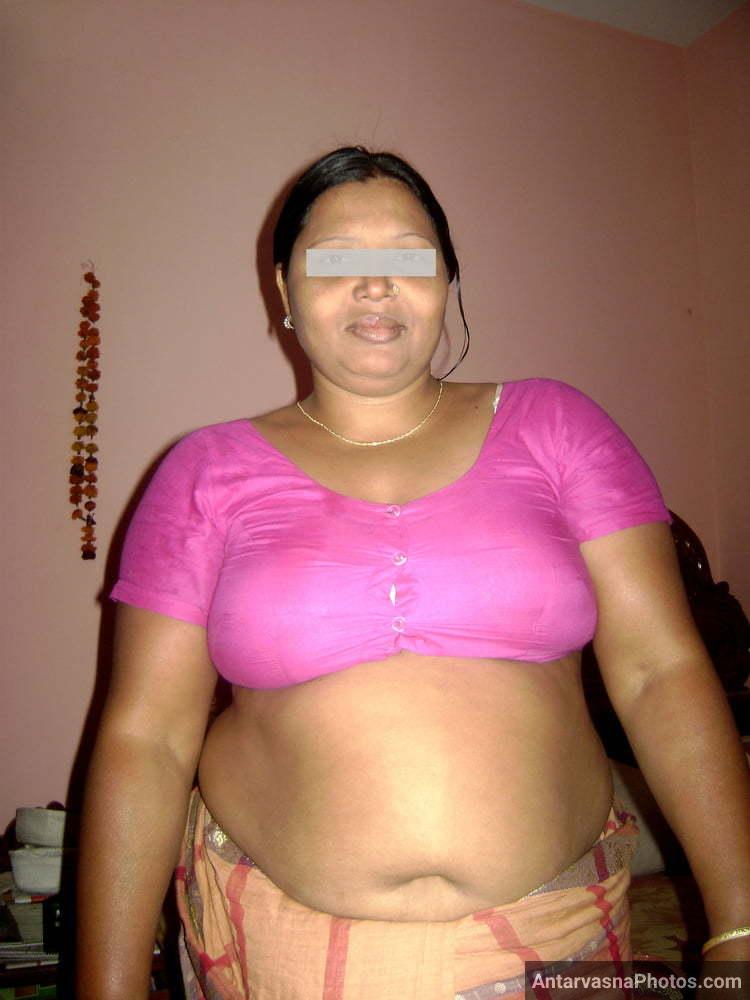 South indian hot aunty blouse 2