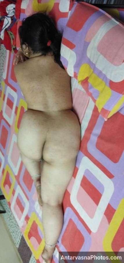 nude desi kamwali bhabhi pics 2