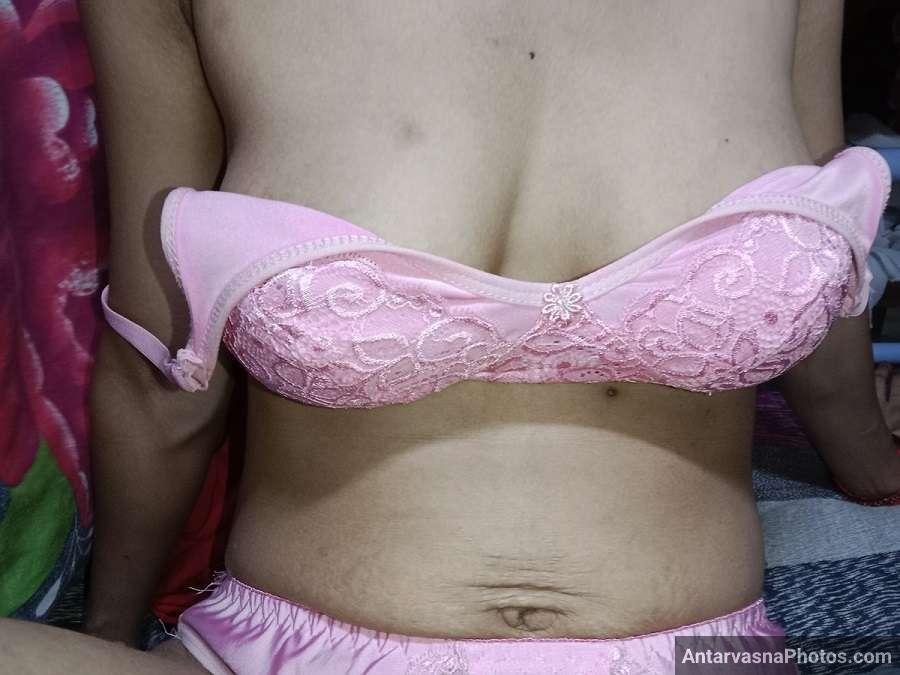 hot indian bhabhi bra panties pics