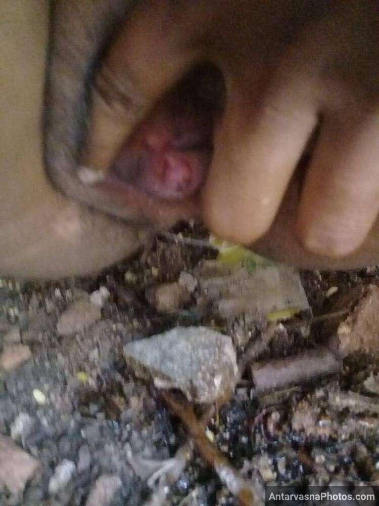 chut khol ke dikhai sexy chut