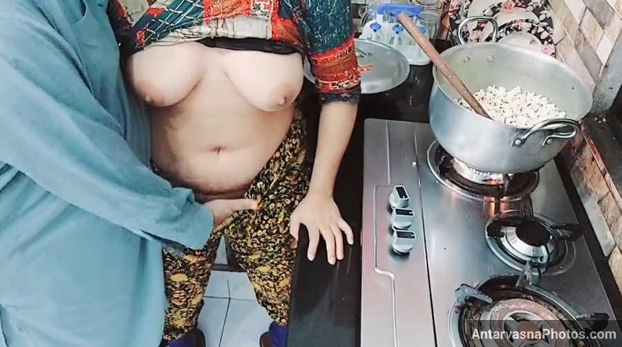 lahore desi bhabhi kitchen sex