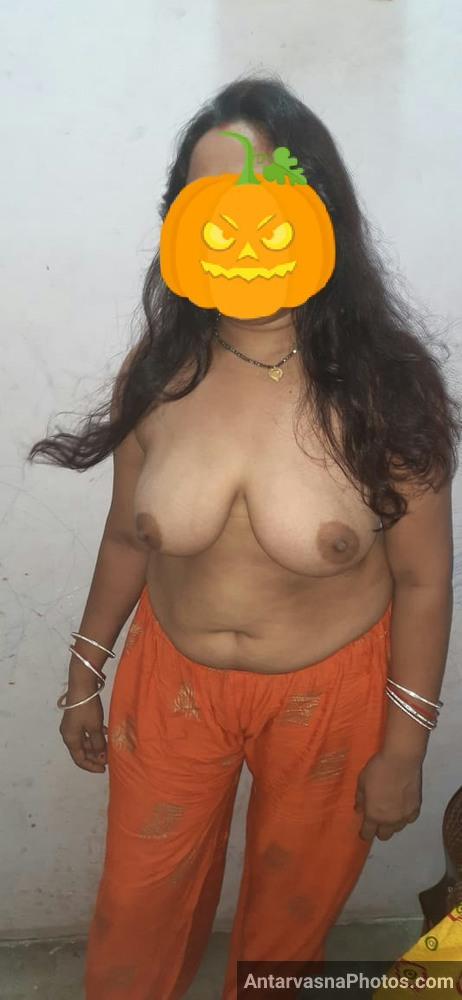 hot kannada bhabhi chuchi pics