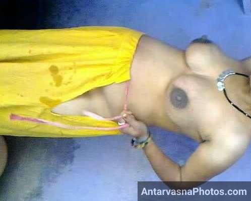 desi rajasthani aunty hot bathrom photos 7