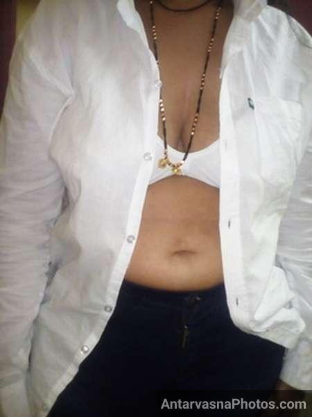 desi mami mangalsutra pics