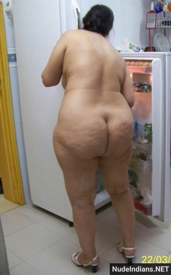 local desi aunty nude photos - 19
