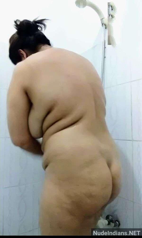 desi local aunty nude photos in hd - 17