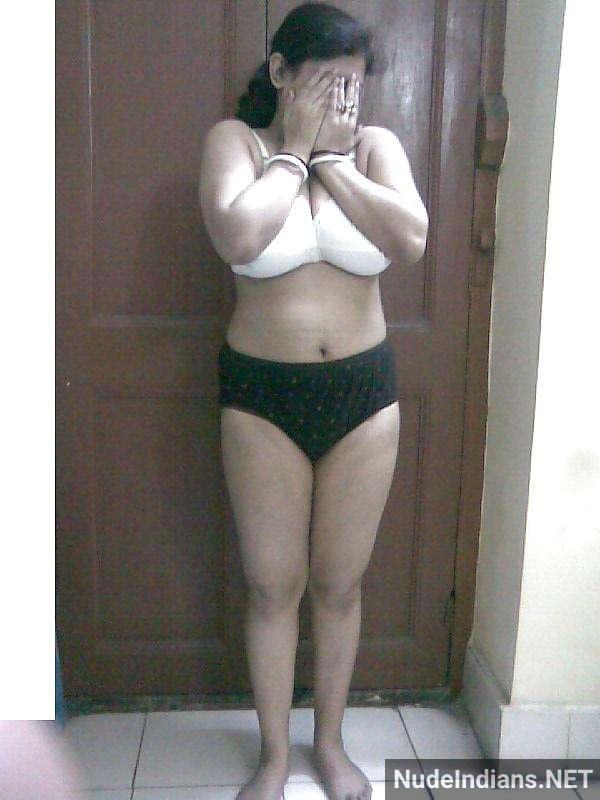 gurgaon nude bhabhi big boobs ass pics - 7