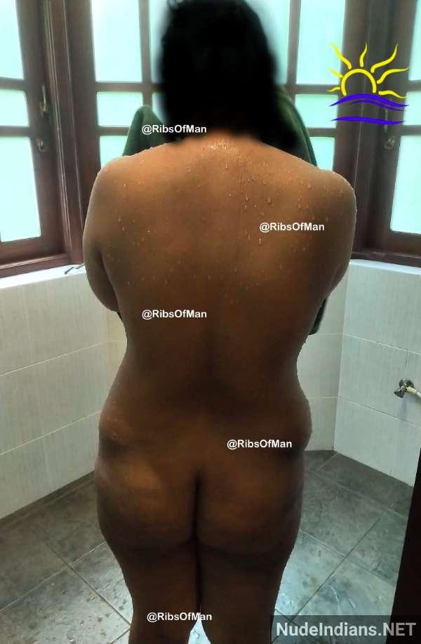 hot mallu boobs ass images of bhabhi - 10