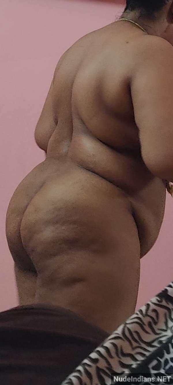 tamil aunty showing boobs ass nude pics - 6