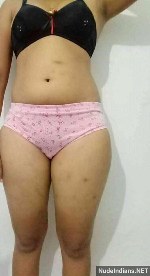 desi girls showing boobs ass in bra panty - 12