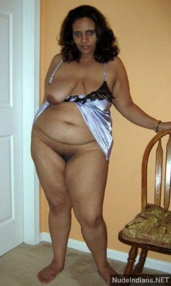 desi aunty boobs and pussy nude pics - 13