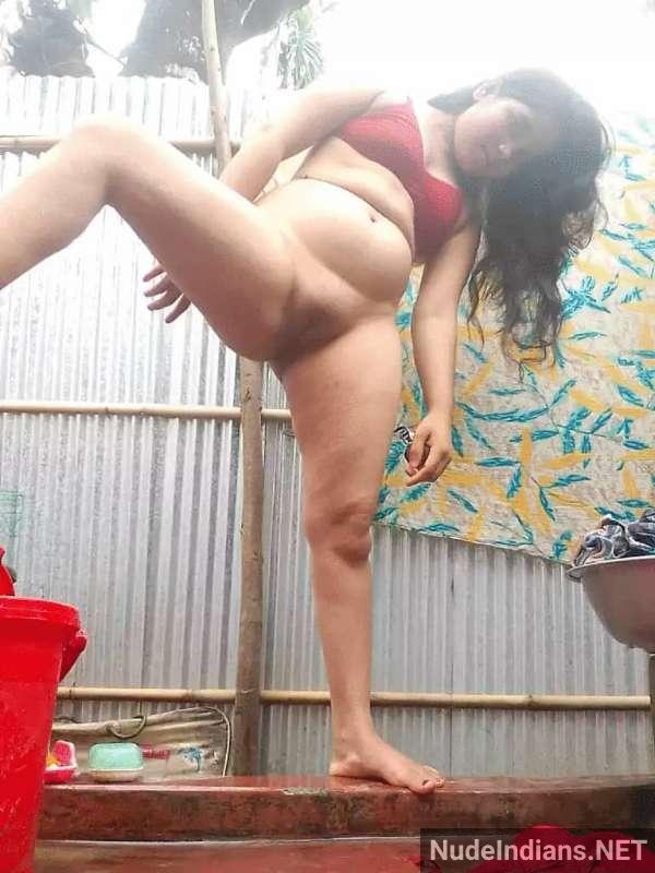young indian pussy pics of bhabhi and girls - 4