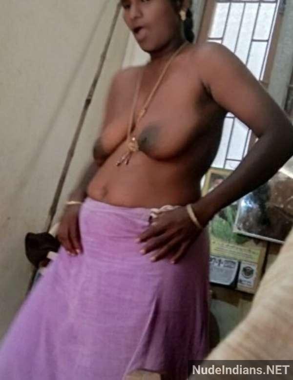 xnxx indian boobs pics nude bhabhi - 7