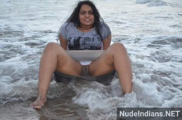desi aunty nude boobs and ass pics - 24
