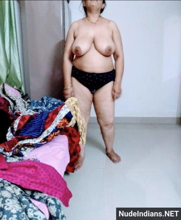 mature desi nude aunty porn pic gallery - 26