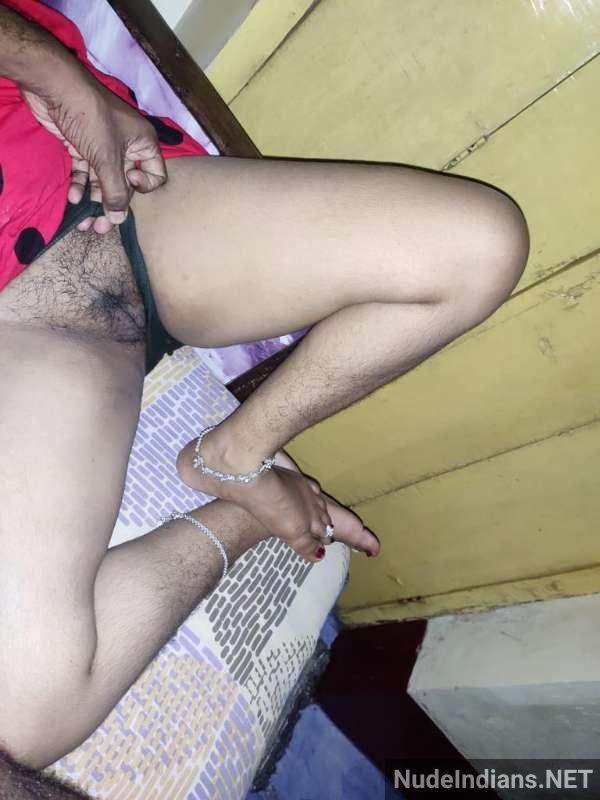 desi chut youxx pics of nude bhabhi and milf - 17