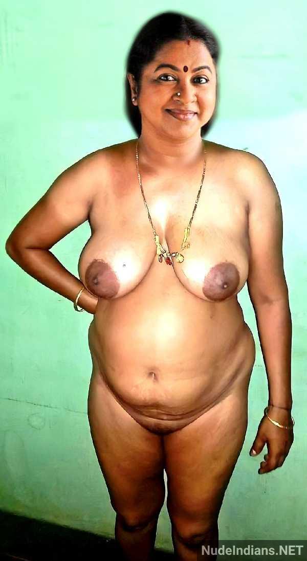 curvy mallu nude pics - 31
