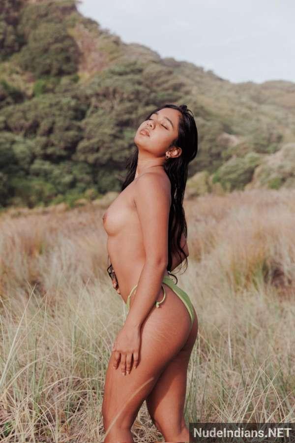 18+ young indian nude girls porn pics - 1