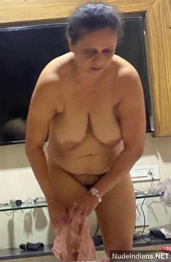 desi xxx mumbai aunty nude pics - 45