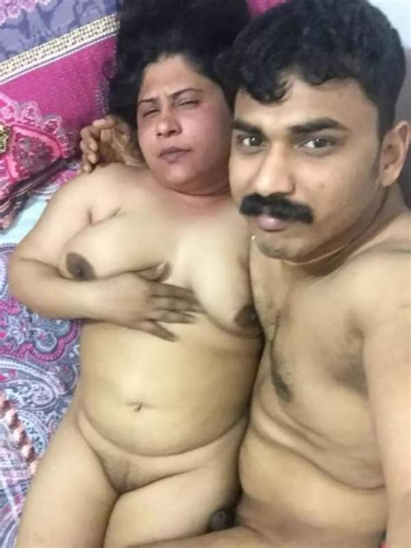 new desi couple porn pics of chuda chudi sex 33