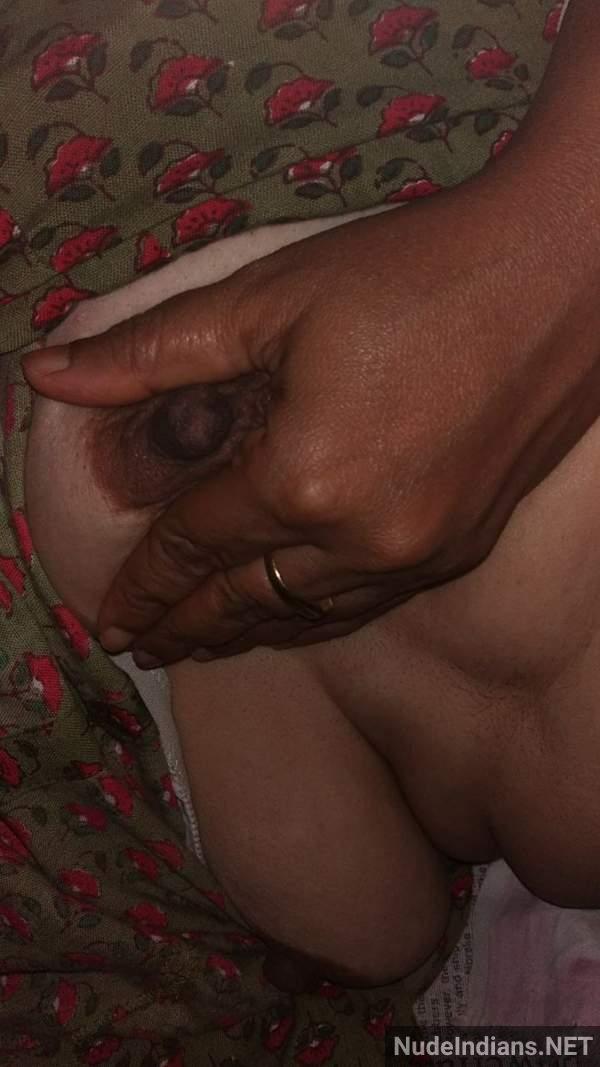 mallu bhabhi sexy nudes - 1