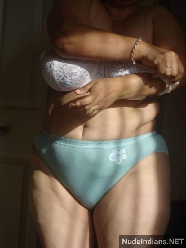 nude xnxx Indian aunty sex images 29