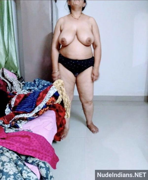 desi nude aunty exposing big boobs ass - 37