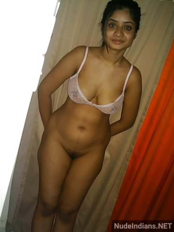 desi bhabi nude pics - 9