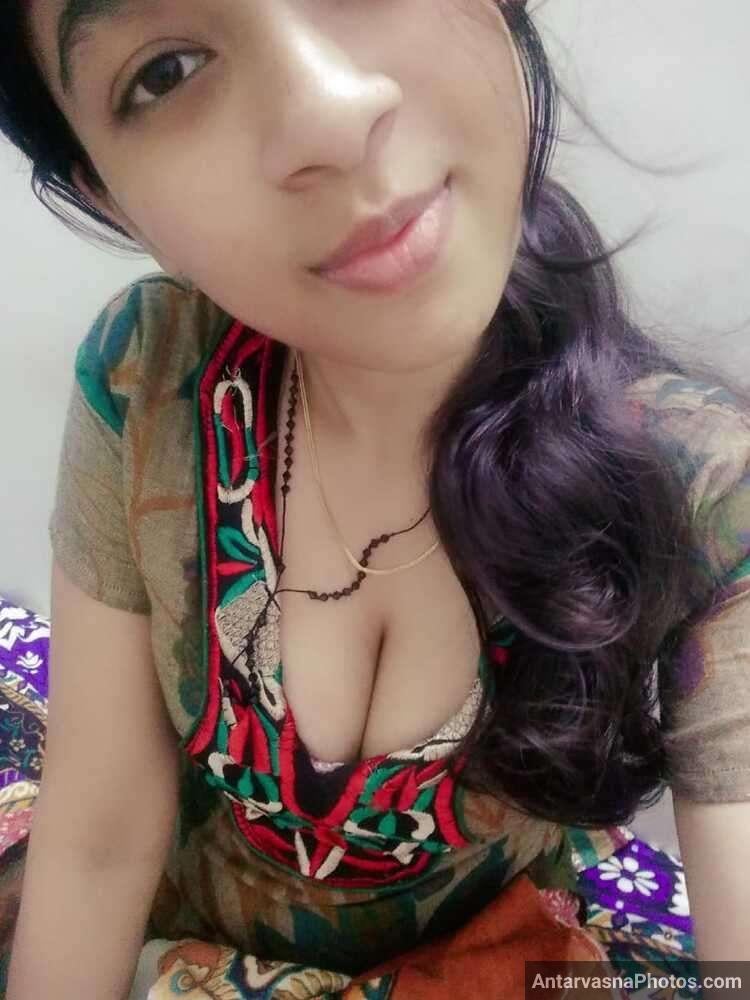 big boobs desi maal sexy selfie 5
