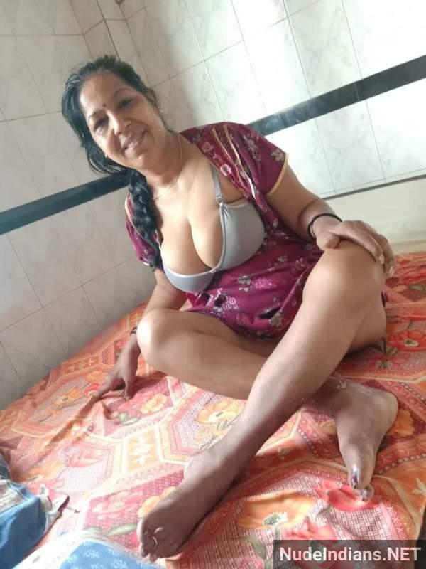 mangalore aunty nude pics - 20