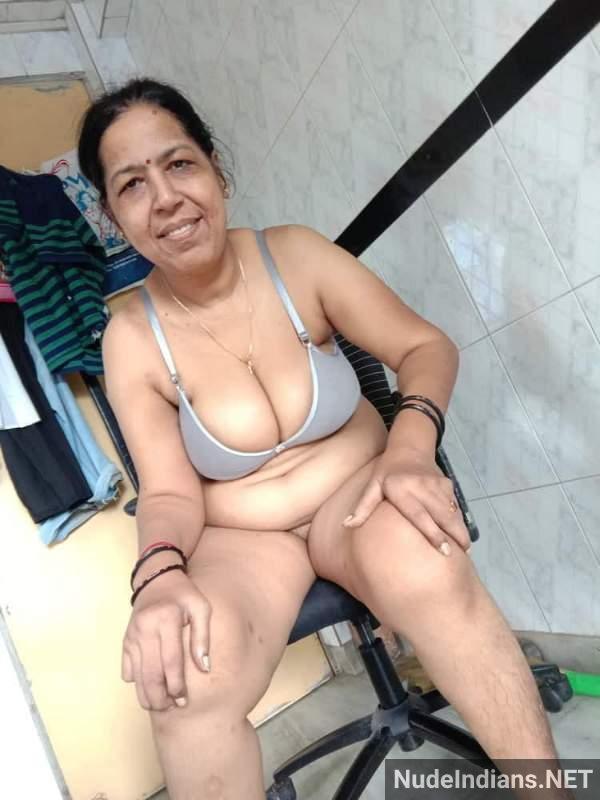 mangalore aunty nude pics - 22