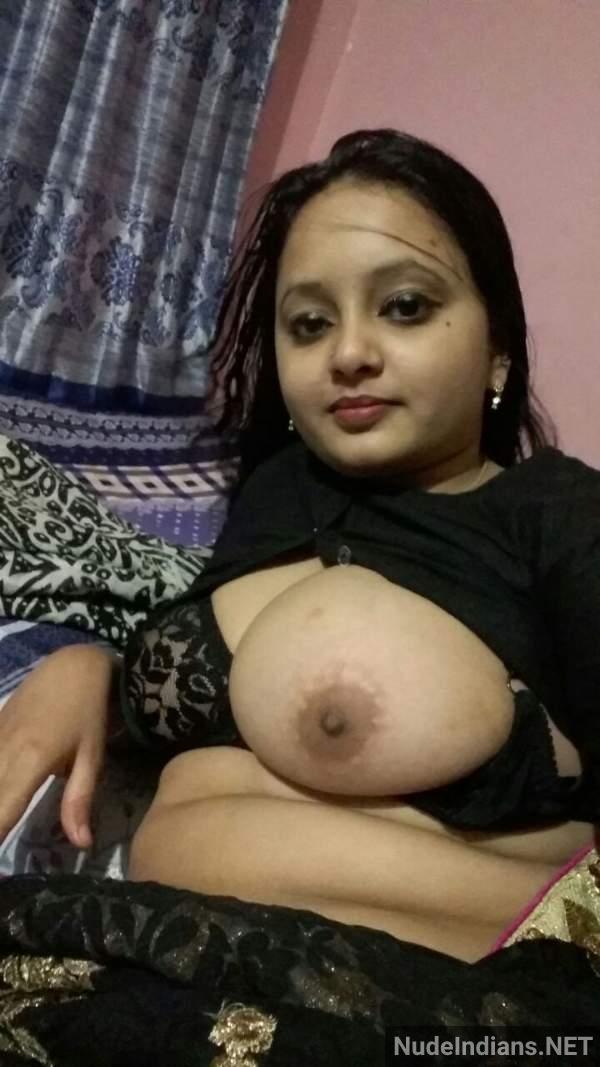 Desi bhabhi nude selfie photos 65