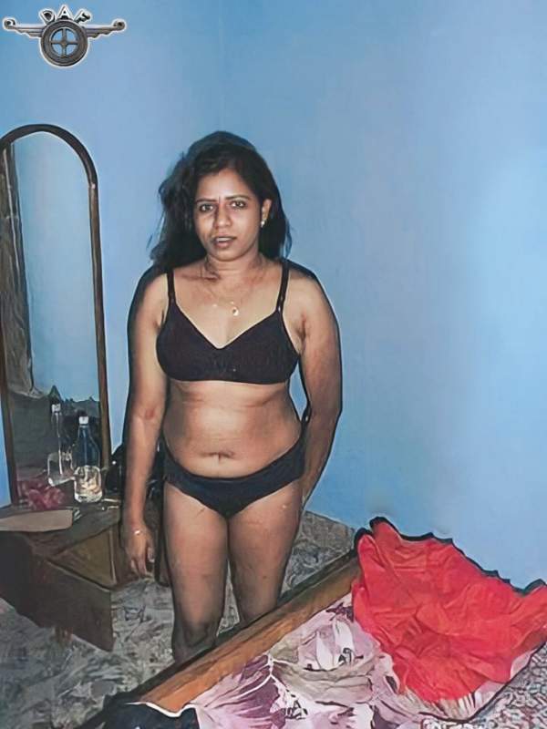 tamil desi aunty nude pic gallery 121