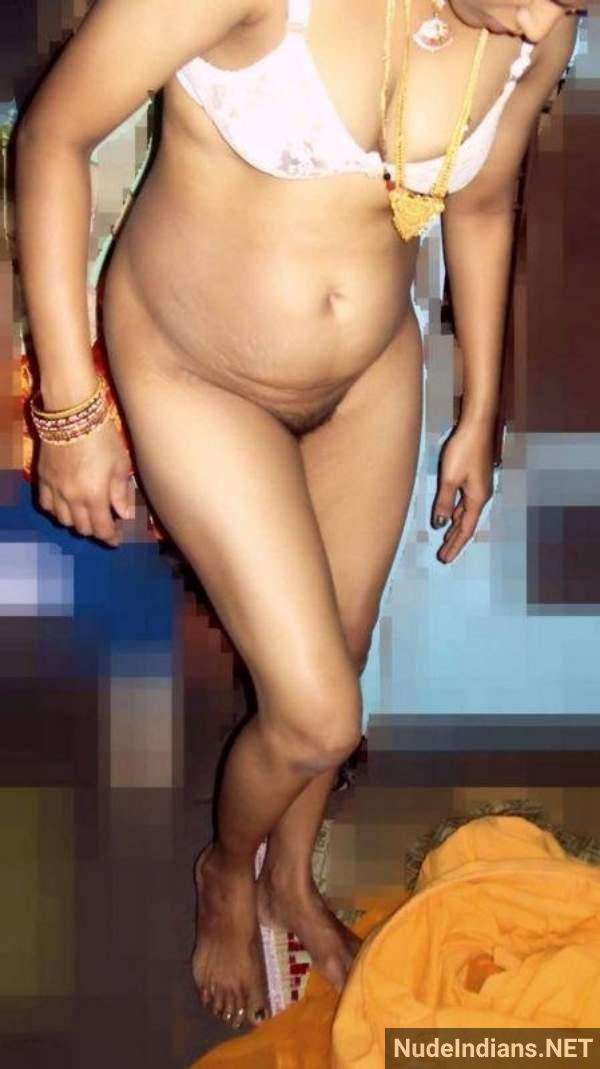 village bhabhi nangi photos - 32