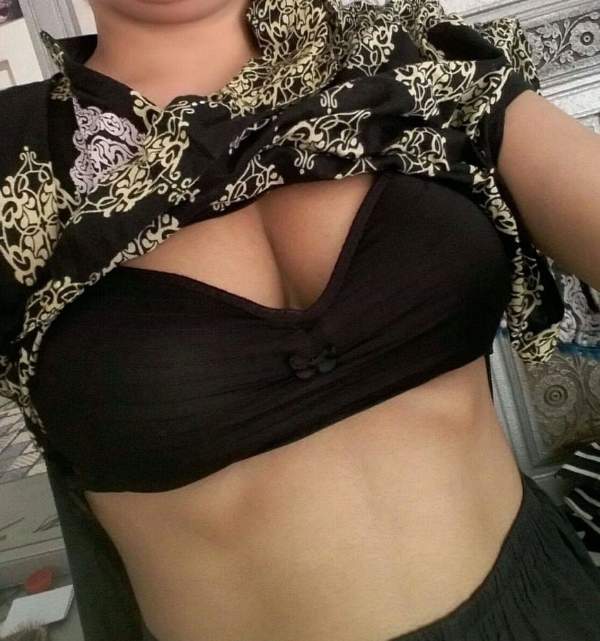 bhabhi big boobz porn images 53