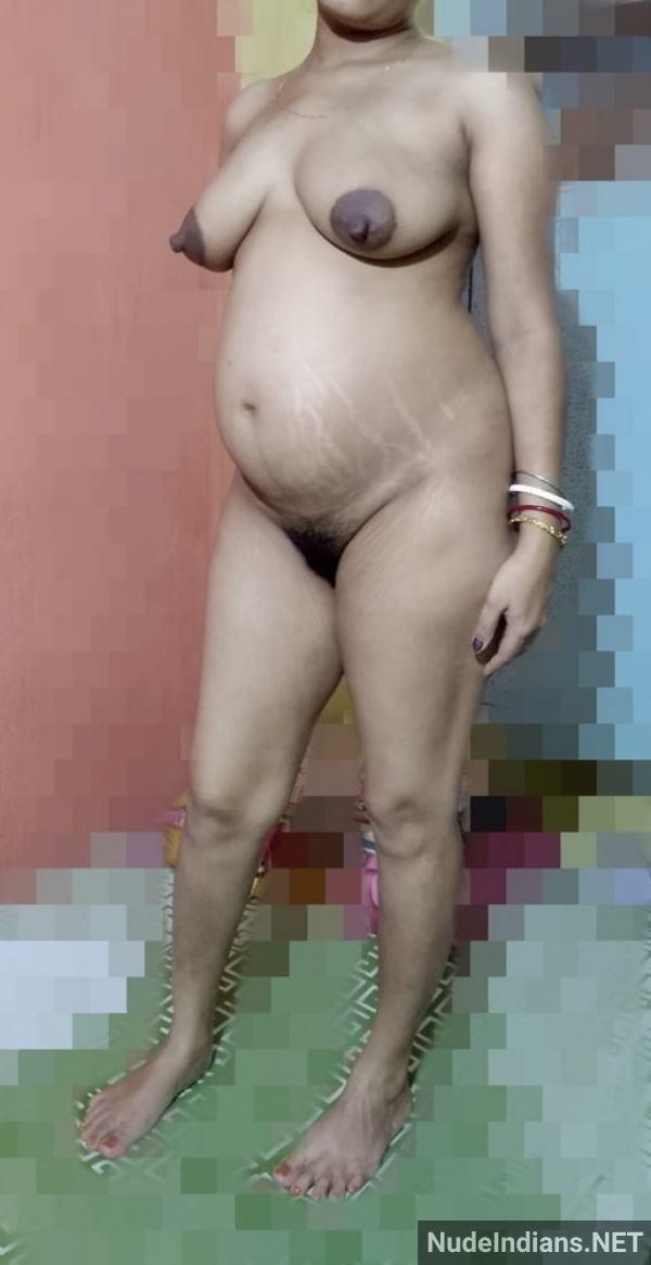 milf and mature indian mom boobs pics - 8