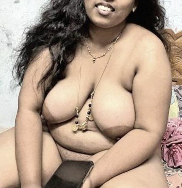 mallu milf bhabhi and hot wives indian nudes - 21