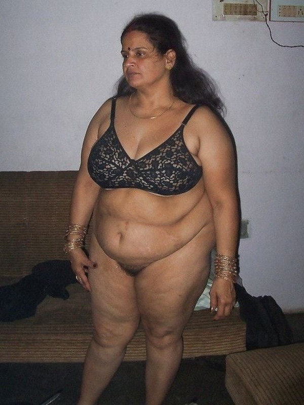 desi kinky chubby aunties gallery - 25