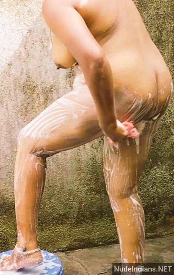 nude indian housewife photos - 19