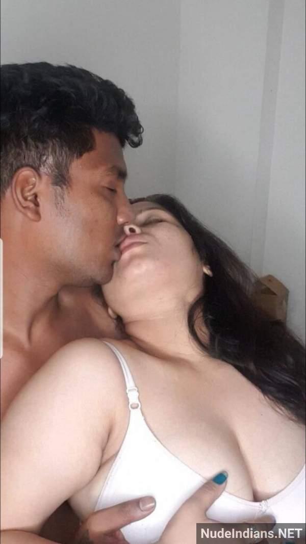 bhabhi nude pics cheating sex affair 30
