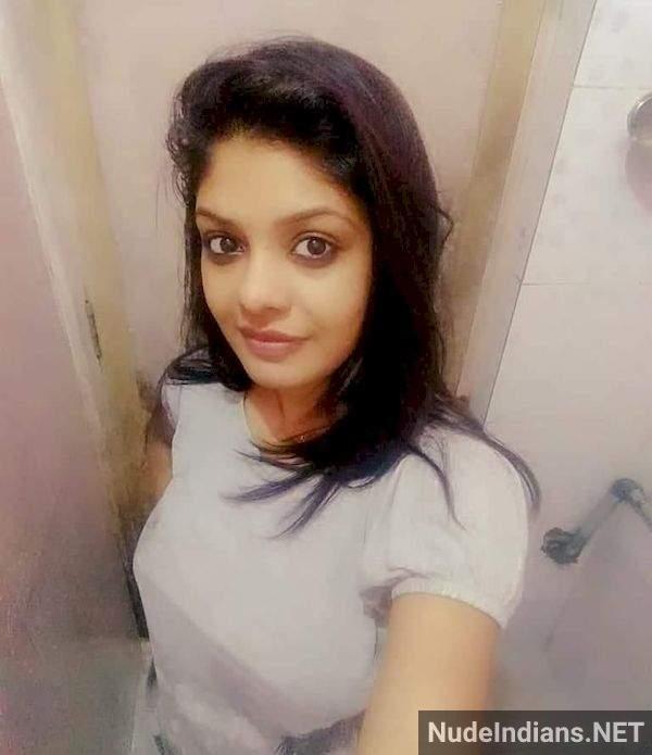 mallu naked pics of cheating bhabhi 20