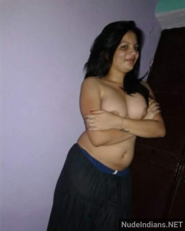 desi girls nude pics of hot pussy and boobs 2